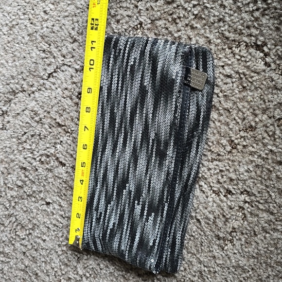 NWOT BCBGeneration clutch purse - Picture 9 of 11